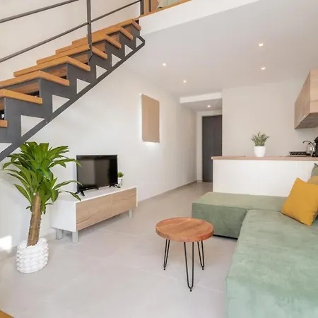 Cosy & Elegant Loft In The Center Zakynthos Town